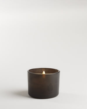 Ljuslykta i frostat glas med LED-ljus - grå 8x6cm