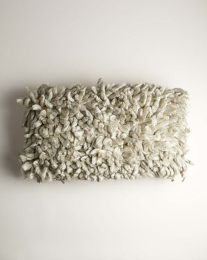 Kudde natur - långhårig 60x30cm