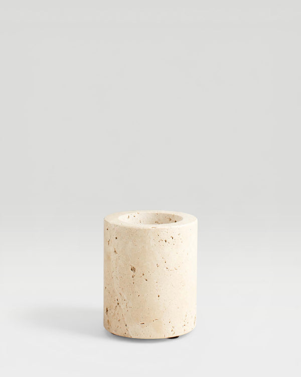 Noa - ljuslykta i travertin - M